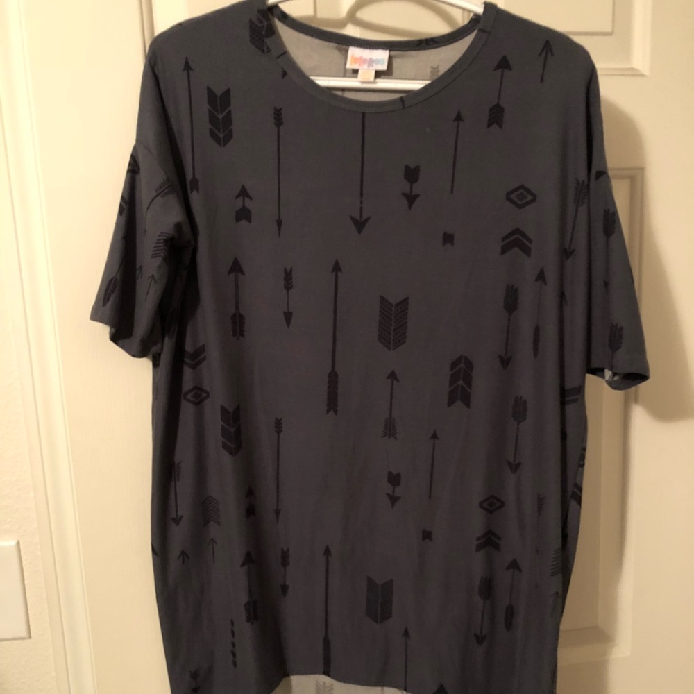 XXS Lularoe arrow irma